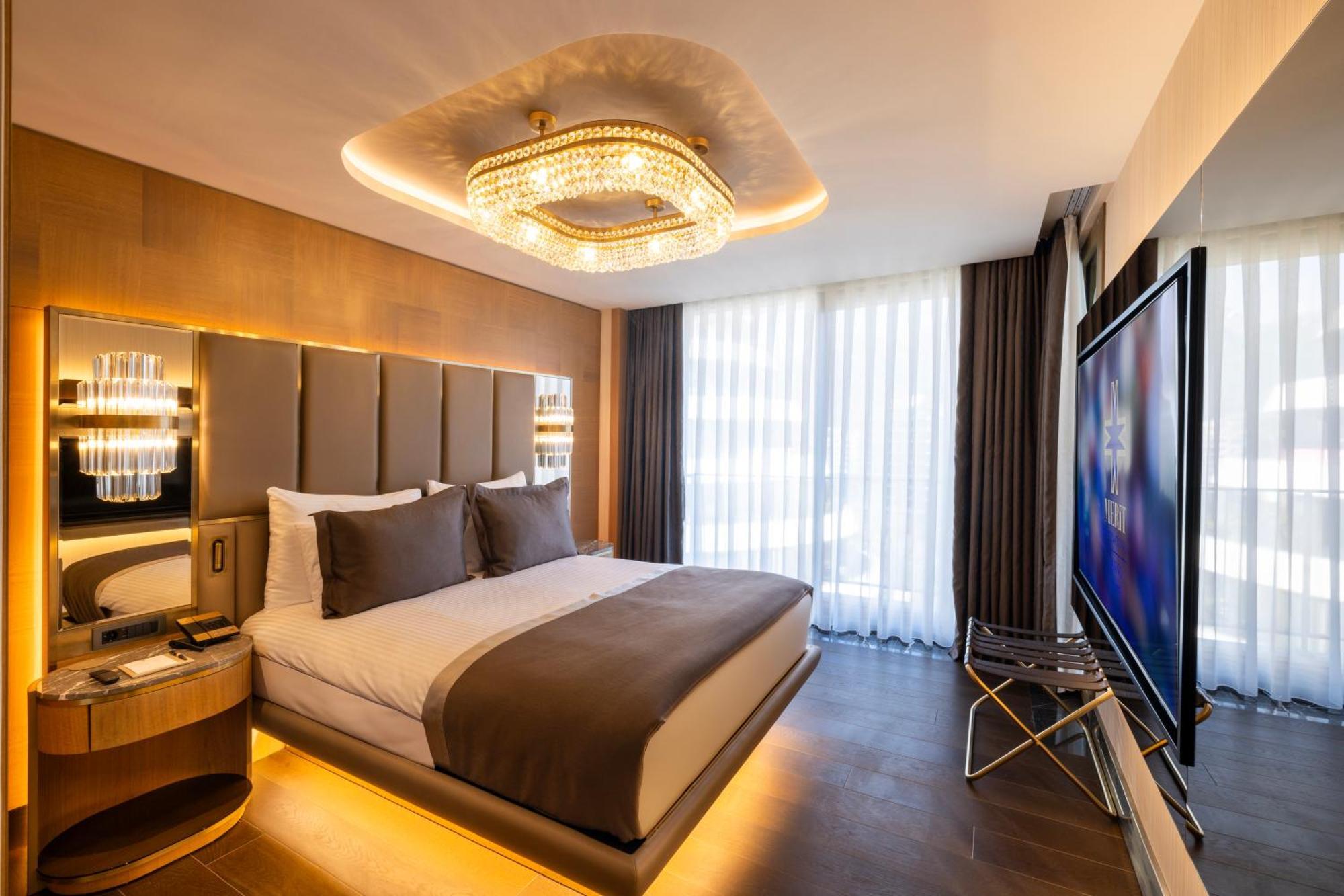 Merit Starlit & Residences Budva