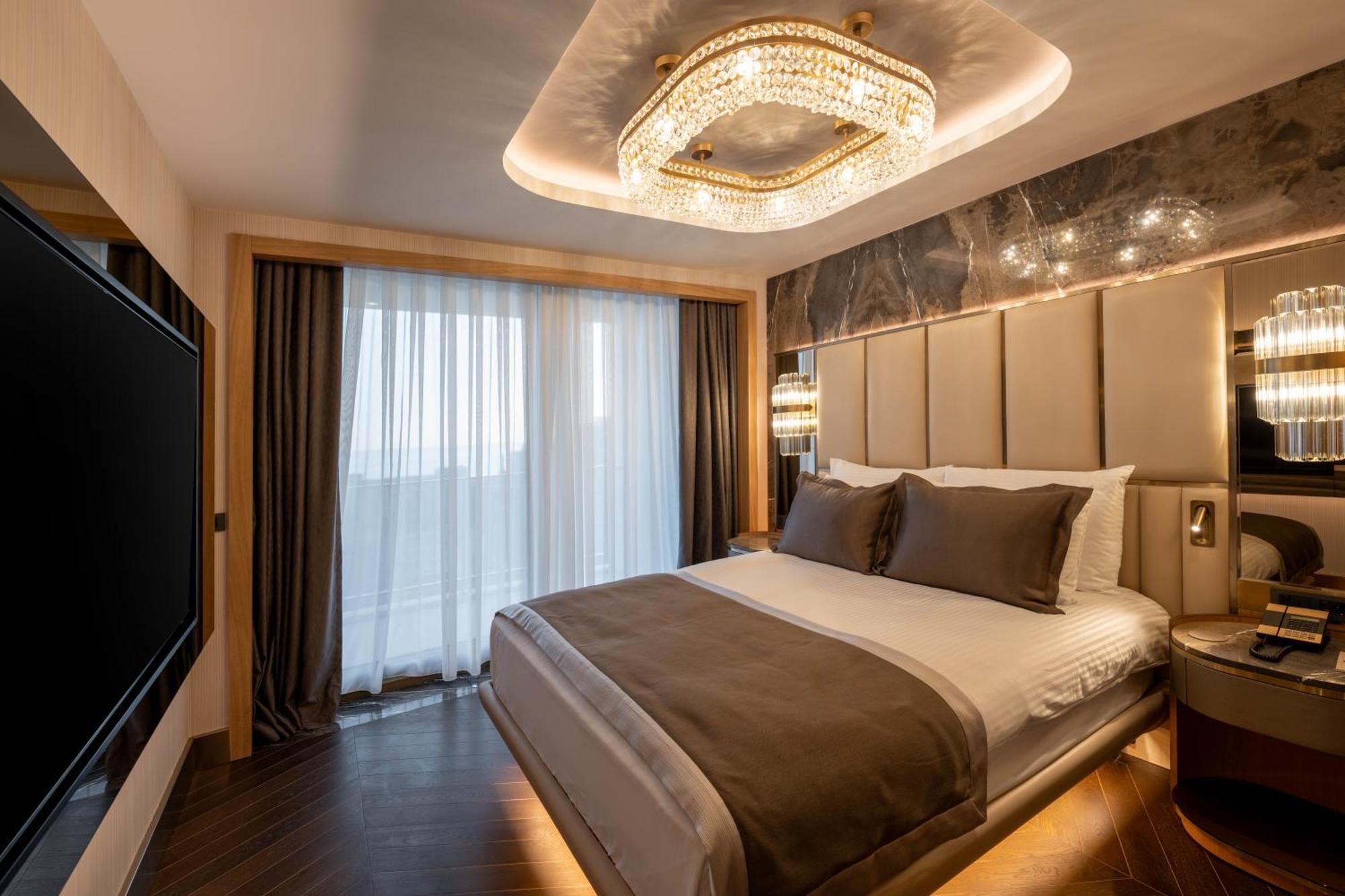 Merit Starlit & Residences Budva
