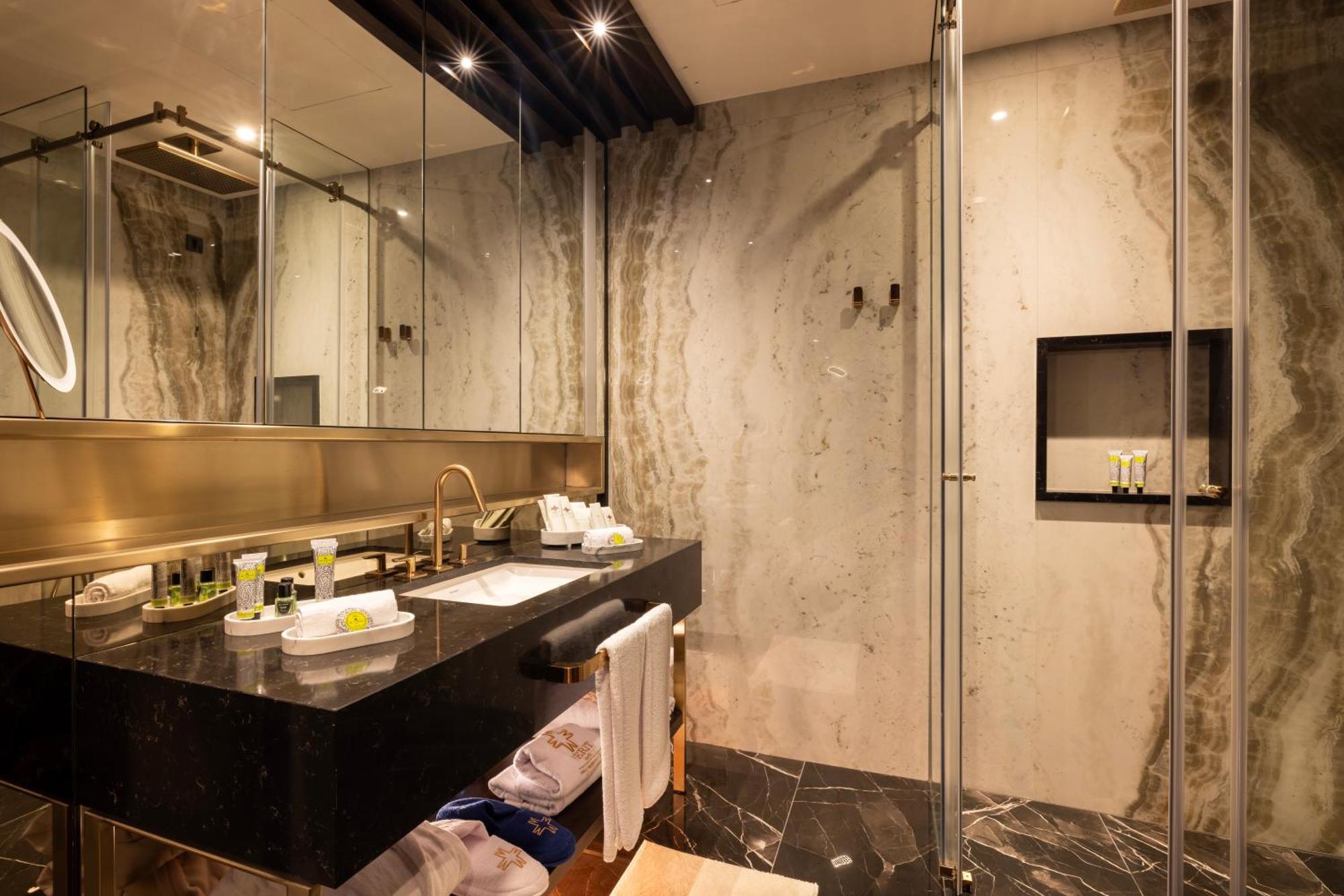 Merit Starlit & Residences 5* Budva