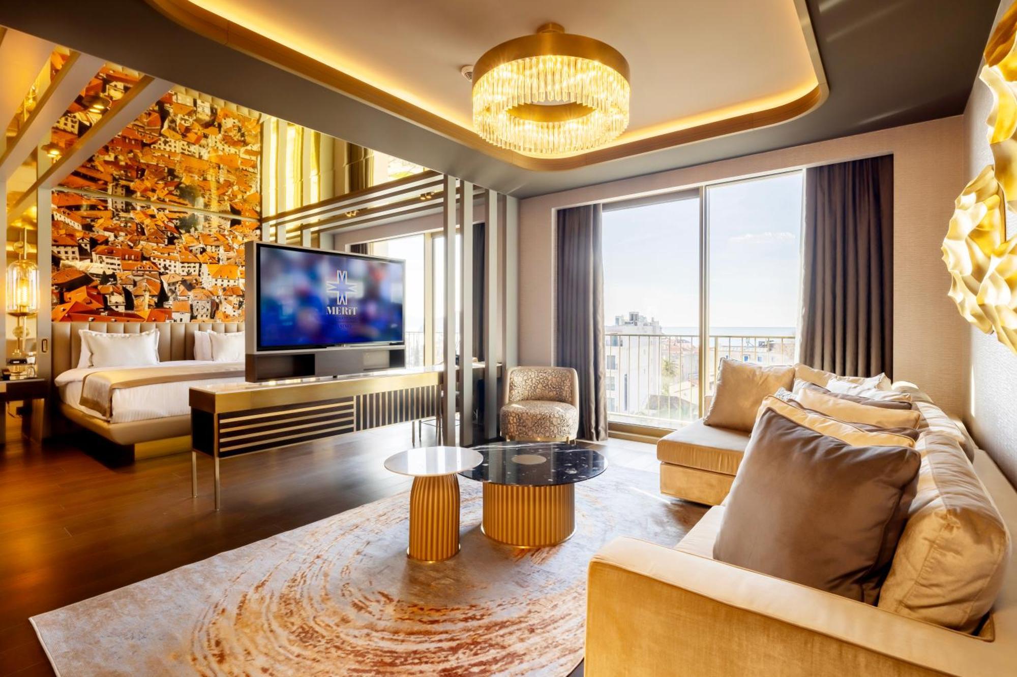 Hotell Merit Starlit & Residences 5*