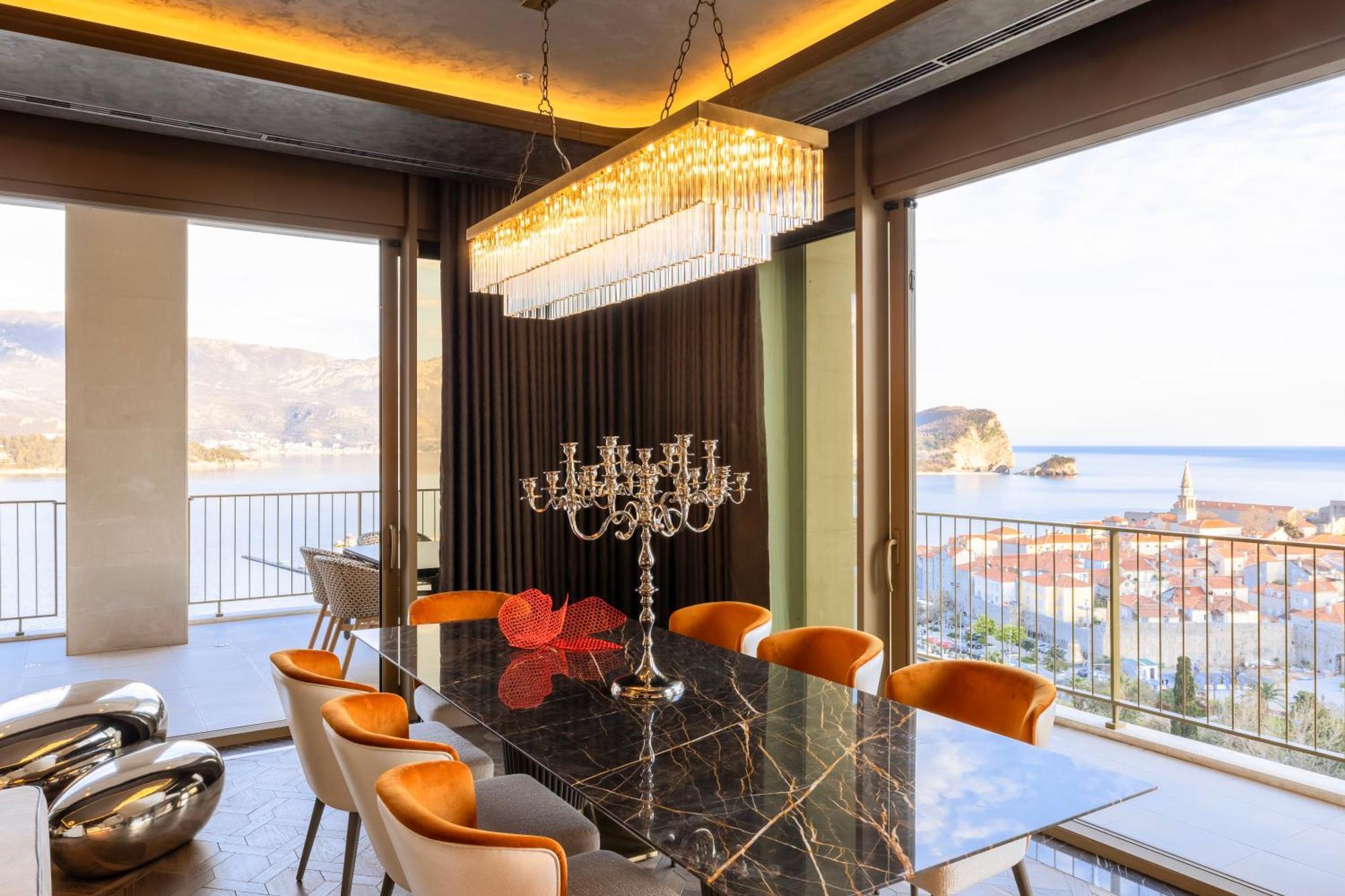 Merit Starlit & Residences 5*