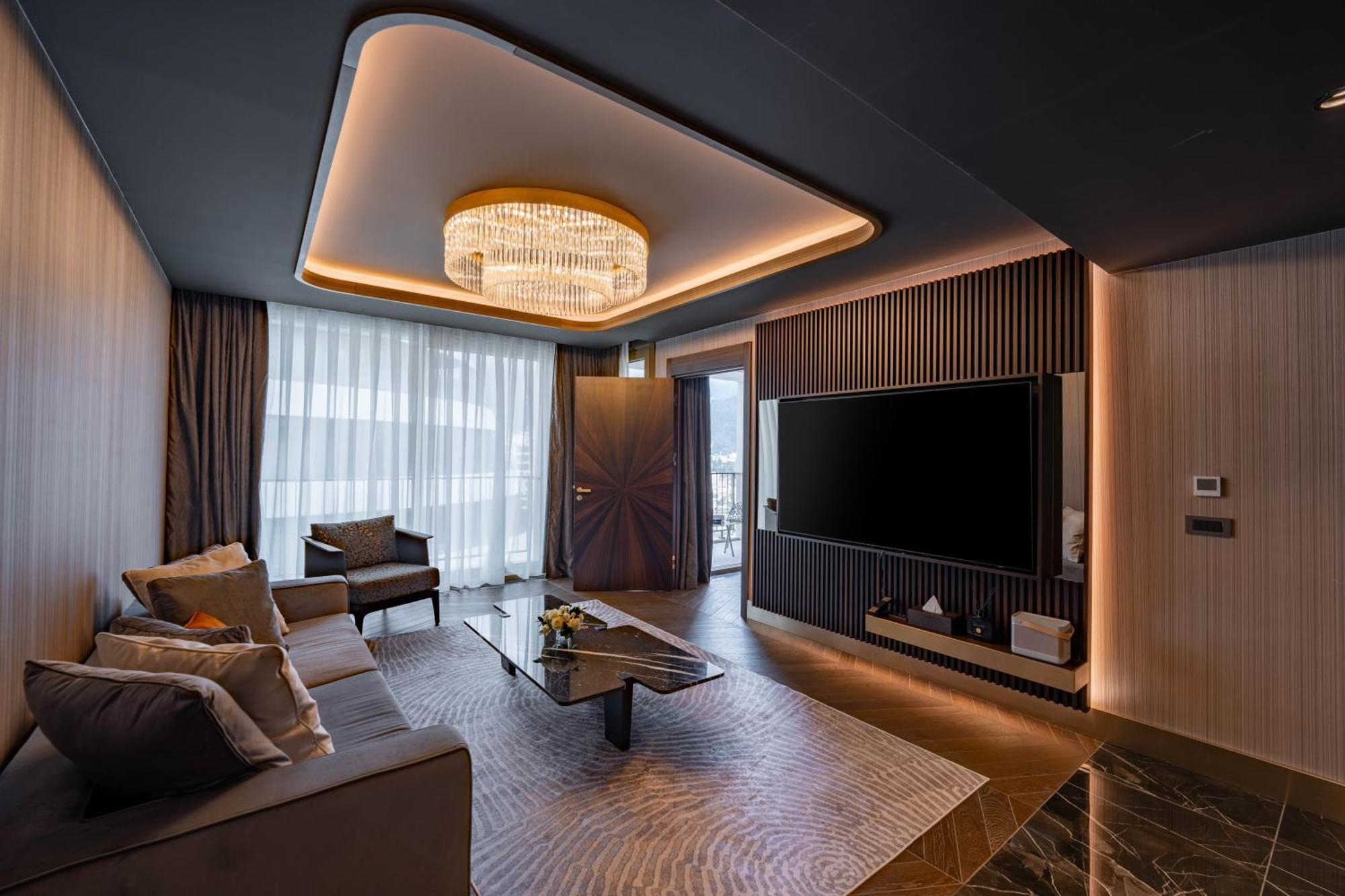 Merit Starlit & Residences Budva