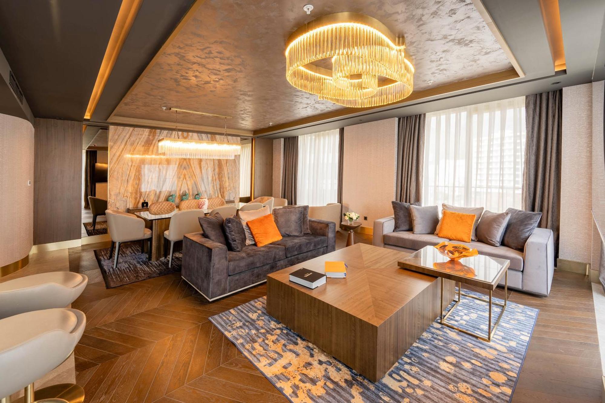 Hotel Merit Starlit & Residences 5*
