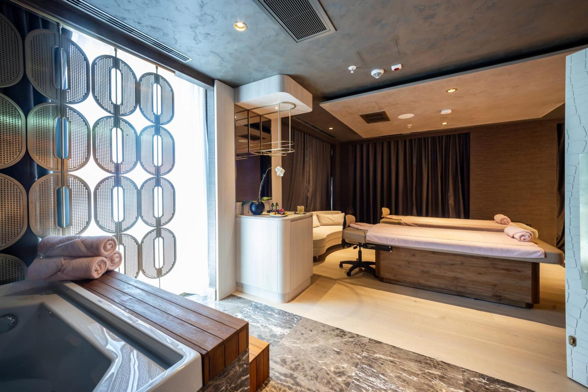 Merit Starlit & Residences 5*