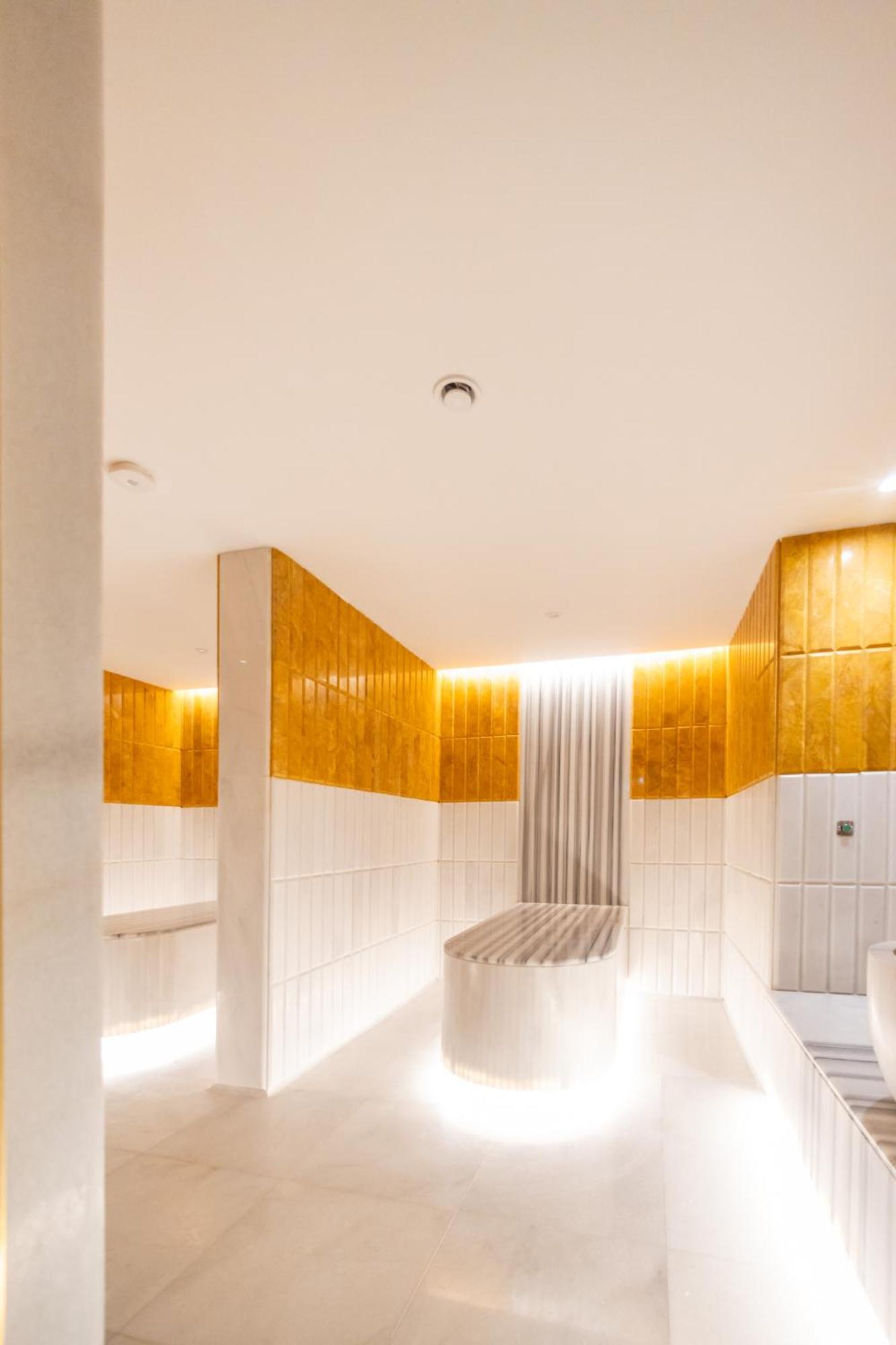 Merit Starlit & Residences 5* Budva