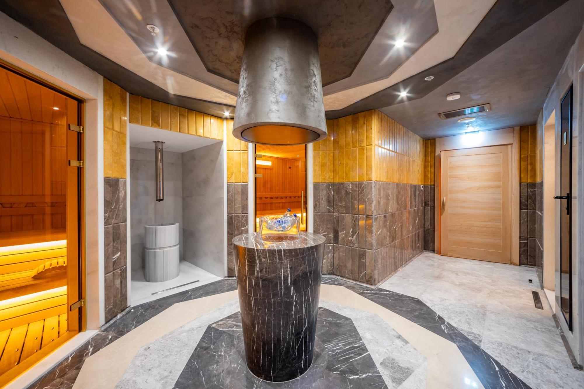 Hotell Merit Starlit & Residences